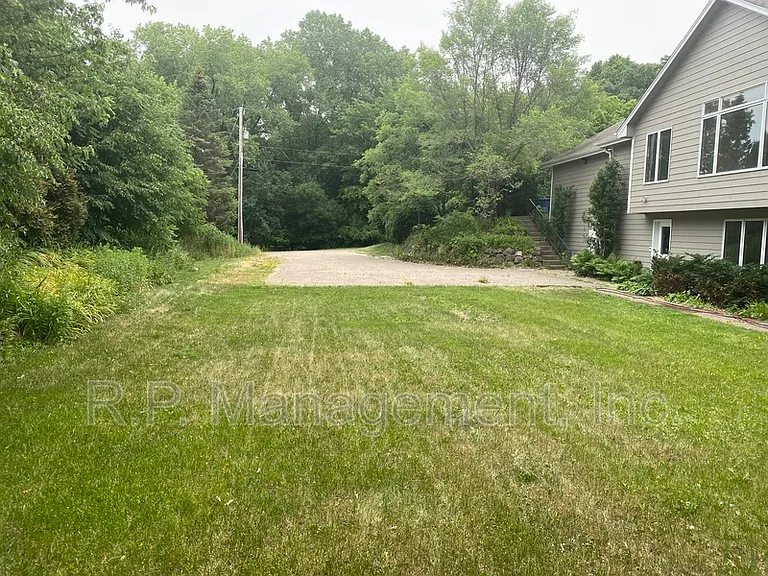 4626 Linnea Ln — Photo 6