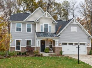 32164 Burnt Timber Trl, North Ridgeville, OH 44039