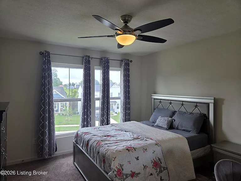 108 Strawberry Field Dr — Photo 31
