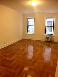 Rented by Roberto Guilbet, LREB