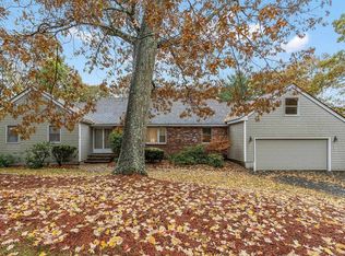 9 Cardinal Rd, Windham, NH 03087