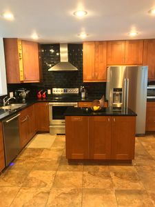 132 World Of Tennis Sq, Lakeway, TX, 78738