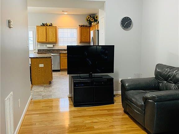 3rd image of 2705 Mount Zion Ct