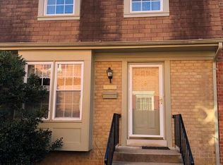 6405 Thornhill Ct, Springfield, VA 22150