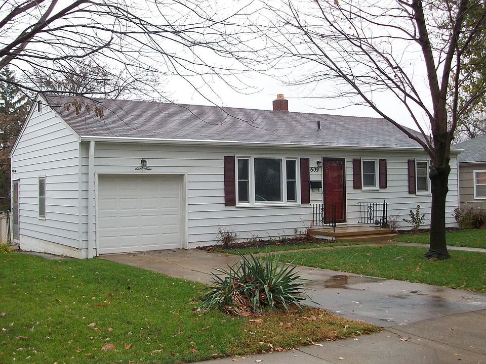 1st image of 609 N 24th St