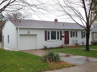 609 N 24th St, Saint Joseph, MO 64506