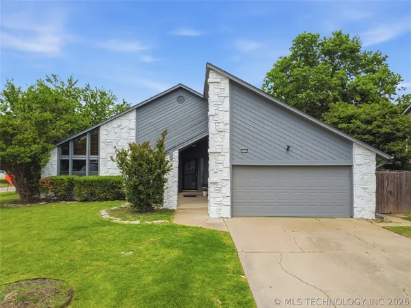 8505 E 92nd St, Tulsa, OK 74133