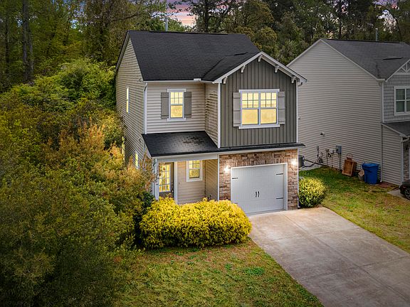 2nd image of 505 Hunters Ridge Dr