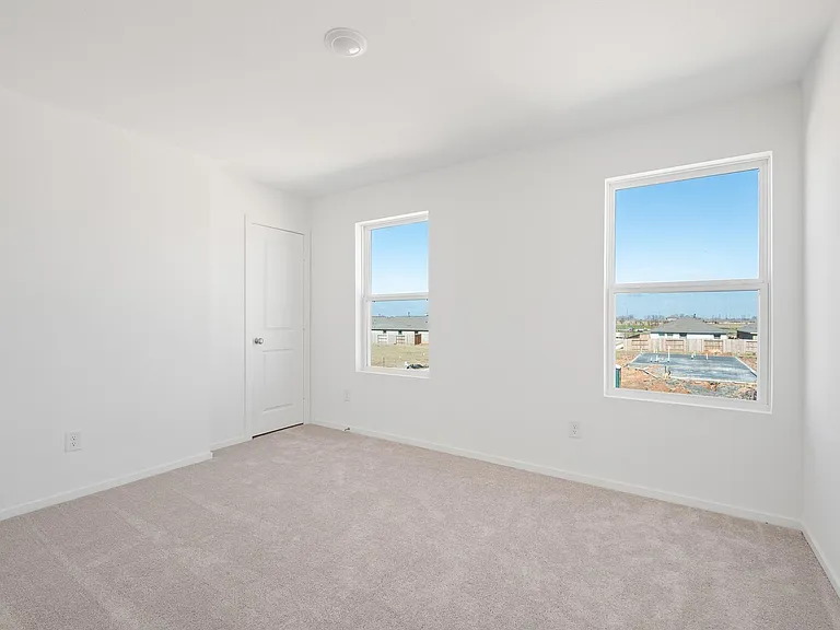 1102 Rustic Willow Dr — Photo 34