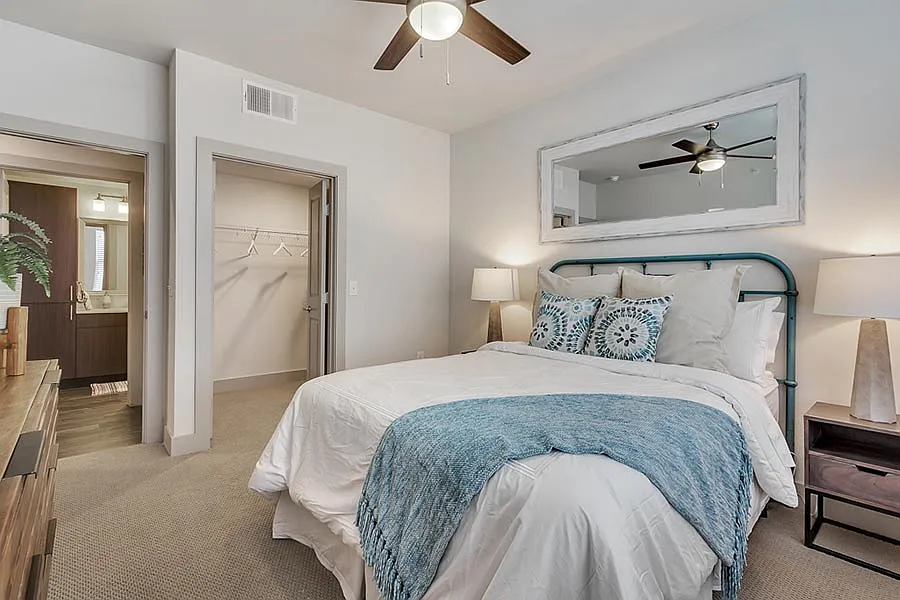 1 bed, 689 sqft, $1,449 — Photo 3