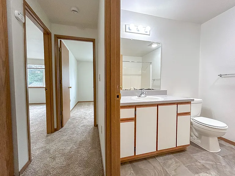 3605-3625 Belle Vista Ct S — Photo 13