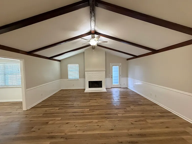 7612 Peridot Ln — Photo 4