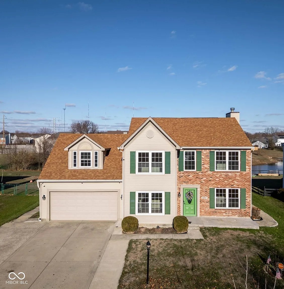 6357 Hollingsworth Dr photo 1