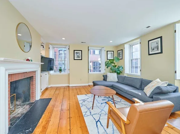 65 Pinckney St #3, Boston, MA 02114