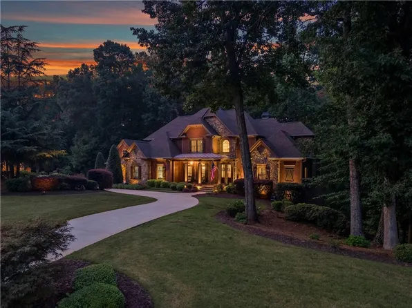 3324 High Noontide Way NW, Acworth, GA 30101