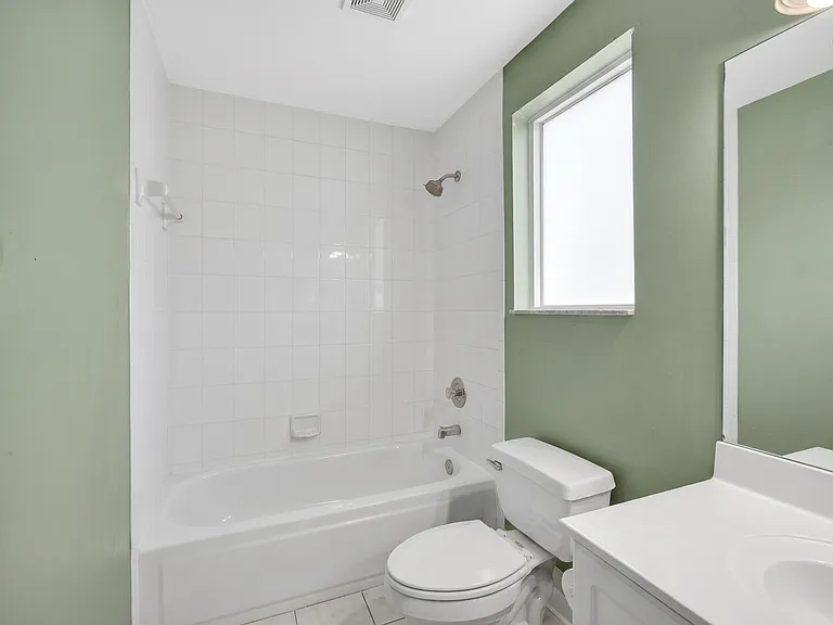 2114 Chagall Cir — Photo 25