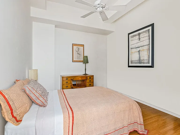 365 Bridge St #6D — Photo 6