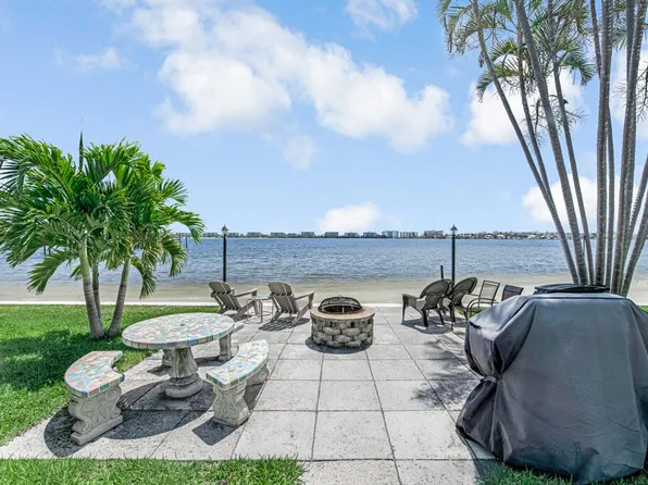 1430 S Lakeside Drive #22, Lake Worth Beach, FL 33460