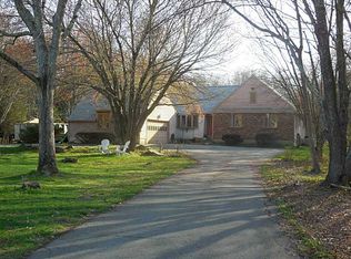 131 W Reach Dr, Jamestown, RI 02835