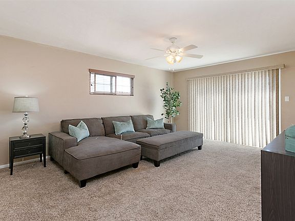 5th image of 3308 Carolyn Cir