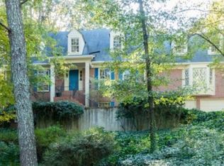 4927 Castlewood Dr, Lilburn, GA 30047
