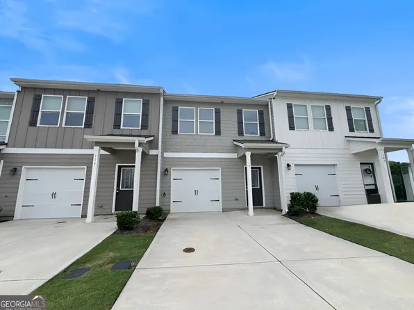 119 Village Green Dr, Adairsville, GA 30103