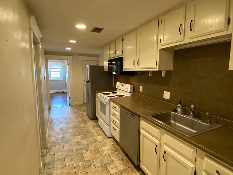 6265 Cates Ave #1W — Photo 6