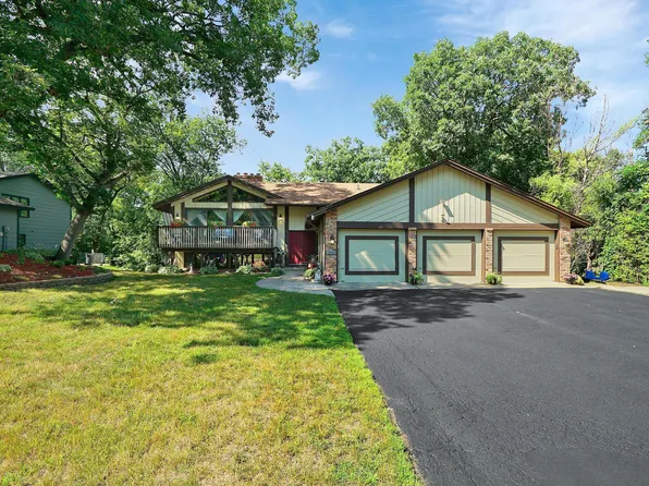 7295 130th St W, Apple Valley, MN 55124