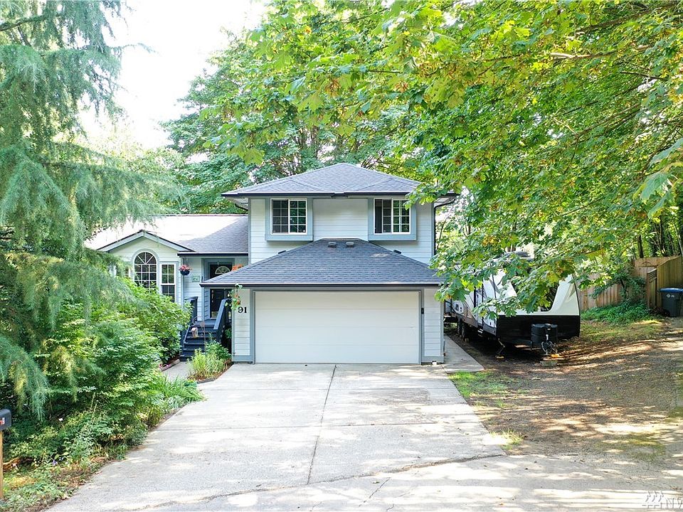 1st image of 91 NE Lorrain Ct