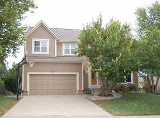 12607 Slater Ln, Overland Park, KS 66213