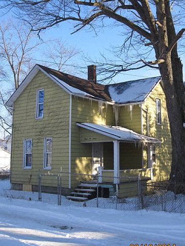 1st image of 307 Kennedy Ct