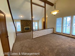 7016 Crestmont Dr, Oklahoma City, OK 73132