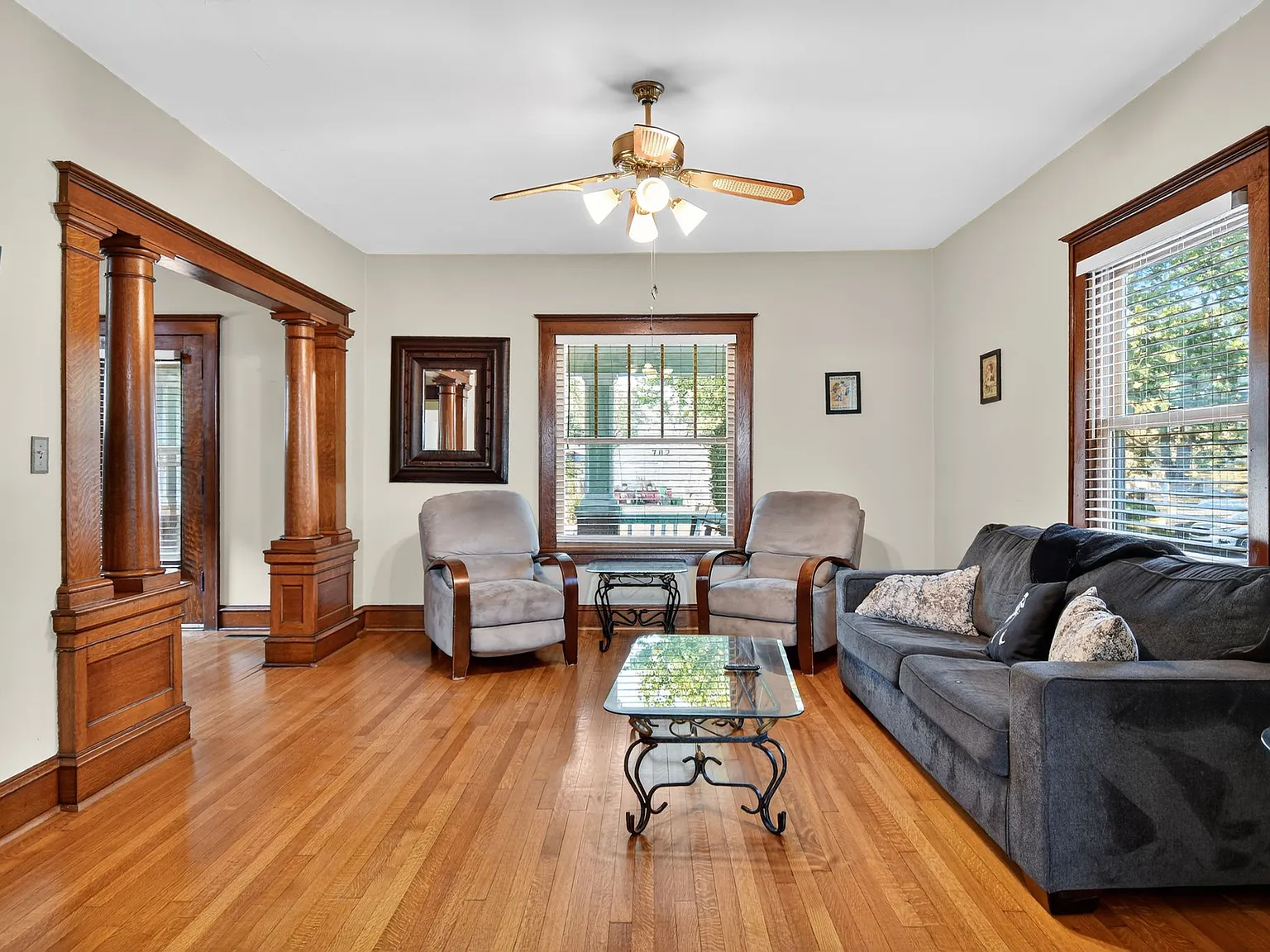 4 bed, 1.5 bath, 1761 sqft, $3,800 — Photo 4
