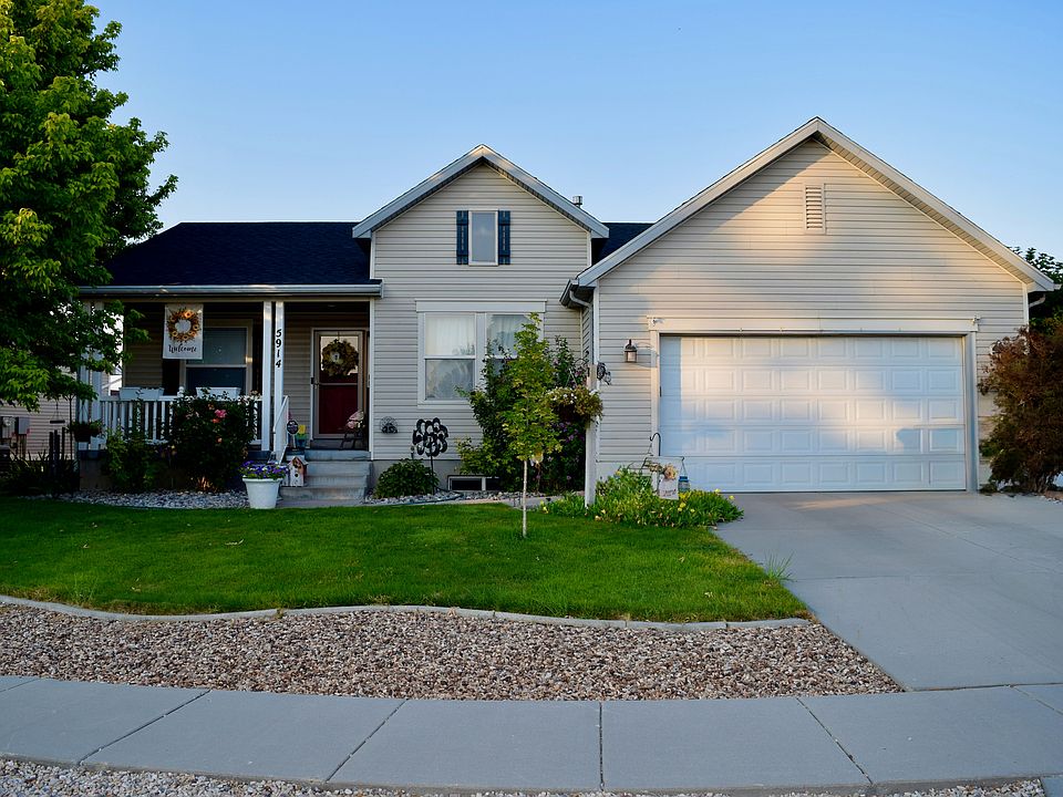 1st image of 5914 N Genoa Ln
