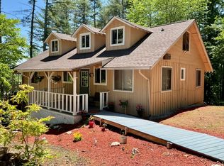 417 Taylor Rd, Franklin, NC 28734