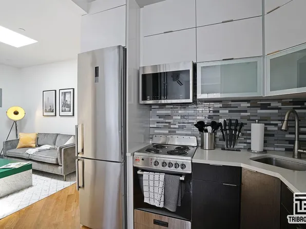 378 South 3rd Street image 1 of 9