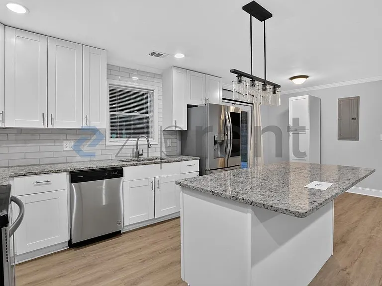 3436 Pinehill Dr — Photo 7