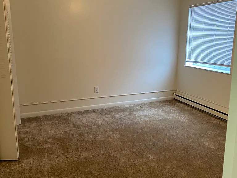 The North Main Apartments — Photo 17