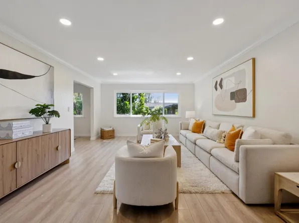 1544 San Antonio St, Menlo Park, CA 94025
