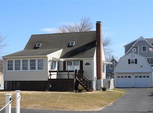 152 Salt Island Rd, Westbrook, CT 06498