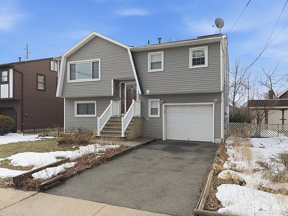 2nd image of 6 Cherry St