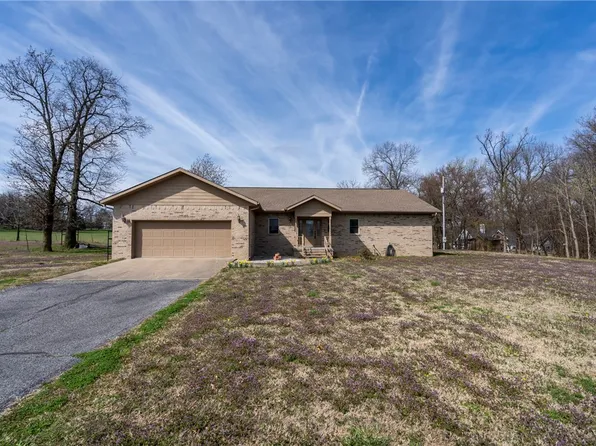 13201 S State Highway 59, Gentry, AR 72734