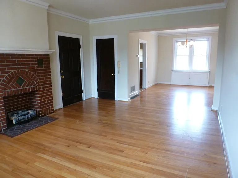 761 Heman Ave — Photo 6