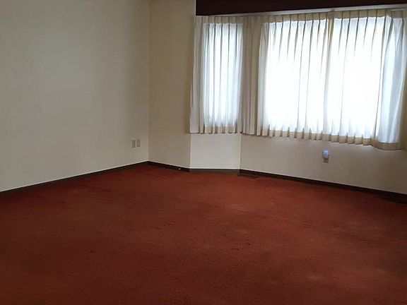 Living room bay window