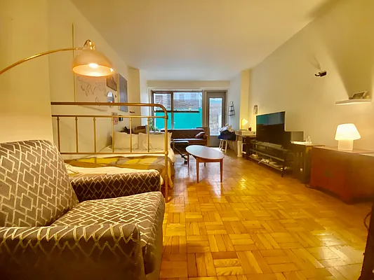 Rented by Corcoran | media 20