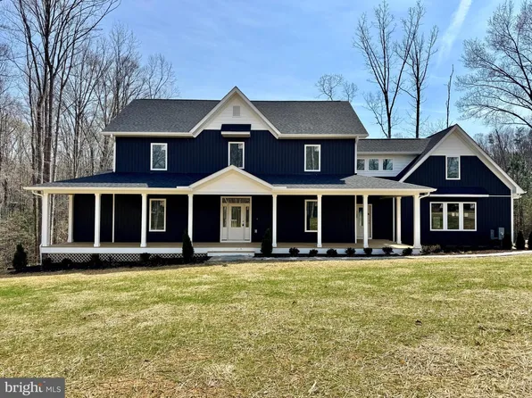 515 Noahs Landing Dr, Bumpass, VA 23024