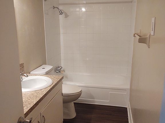 4th image of 2405 Palmer Hwy #40