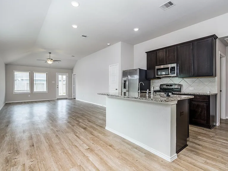 21651 Buttonsage Ln — Photo 2