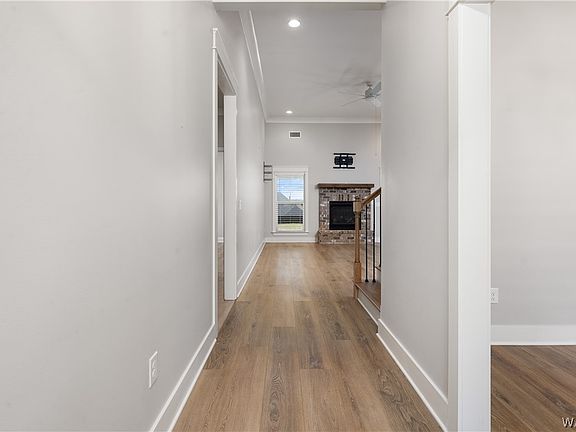 3rd image of 11141 Dooley Cir