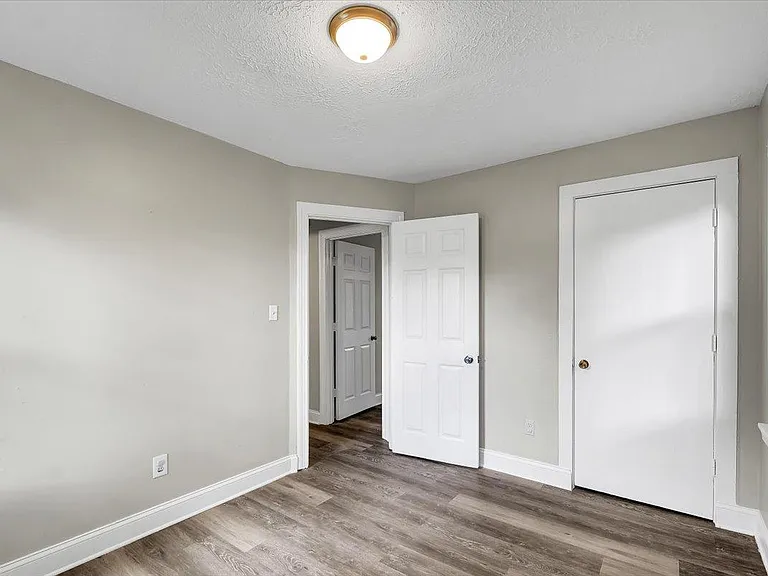 3328 Farnsley Rd — Photo 19